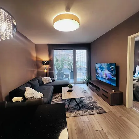 Karzo Lu 202 Free Garage Διαμέρισμα