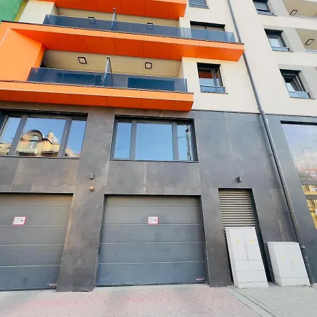 Apartment Karzo Lu 202 Free Garage