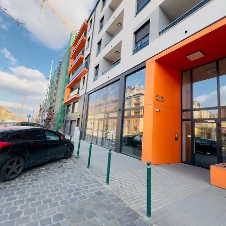 Karzo Lu 202 Free Garage * Βουδαπέστη