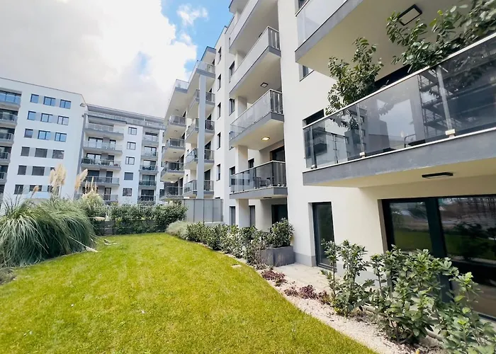 Karzo Lu 202 Free Garage Apartament *